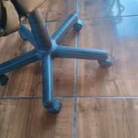 Flange Universal + Base Estrela em Aço Com Rodinhas Para Cadeiras De Escritório E Gamer Secretária E Executiva photo review