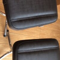Tripé Apoio de Perna Regulável para Manicure, Pedicure e Podologia | 15 Cores — Cadeira Escritório IND photo review