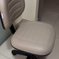 Cadeira Executiva Belluno Giratória em Couro Sintético com Regulagem de Altura | Escritório, Home Office e Recepção — Cadeira Escritório IND photo review
