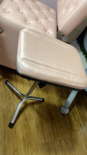Tripé Apoio de Perna Regulável para Manicure, Pedicure e Podologia | 15 Cores — Cadeira Escritório IND photo review