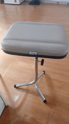 Tripé Apoio de Perna Regulável para Manicure, Pedicure e Podologia | 15 Cores — Cadeira Escritório IND photo review
