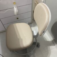 Mocho 2009 com Aro de Apoio para os Pés — para Consultório Odontológico e Bancada Alta | Encosto Regulável, Acabamento Cinza, 135 kg | 17 Cores — Cadeira Escritório IND photo review