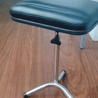 Tripé Apoio de Perna Regulável para Manicure, Pedicure e Podologia | 15 Cores — Cadeira Escritório IND photo review