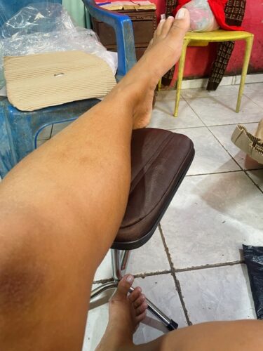 Tripé Apoio de Perna Regulável para Manicure, Pedicure e Podologia | 15 Cores — Cadeira Escritório IND photo review