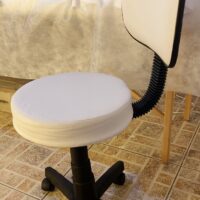 Mocho Giratório com Encosto e Regulagem a Gás | Estética, Massagem, Tatuagem e Consultório | 13 Cores — Cadeira Escritório IND photo review