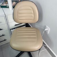 Cadeira Executiva Belluno Giratória em Couro Sintético com Regulagem de Altura | Escritório, Home Office e Recepção — Cadeira Escritório IND photo review