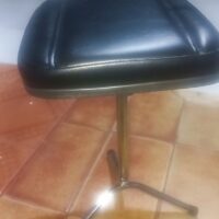Tripé Apoio de Perna Regulável para Manicure, Pedicure e Podologia | 15 Cores — Cadeira Escritório IND photo review