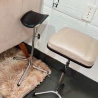 Tripé Apoio de Perna Regulável para Manicure, Pedicure e Podologia | 15 Cores — Cadeira Escritório IND photo review