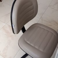 Cadeira Executiva Belluno Giratória em Couro Sintético com Regulagem de Altura | Escritório, Home Office e Recepção — Cadeira Escritório IND photo review
