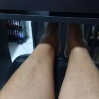 Tripé Apoio de Perna Regulável para Manicure, Pedicure e Podologia | 15 Cores — Cadeira Escritório IND photo review