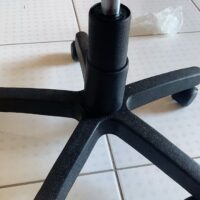 Mocho Giratório com Encosto e Regulagem a Gás | Estética, Massagem, Tatuagem e Consultório | 13 Cores — Cadeira Escritório IND photo review