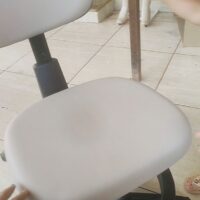 Mocho com Aro de Apoio para os Pés — para Bancada Alta, Maca e Cadeira de Paciente | Encosto Regulável, Acabamento Preto, 135 kg | 19 Cores — Cadeira Escritório IND photo review