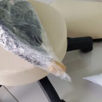 Mocho Giratório com Encosto e Regulagem a Gás | Estética, Massagem, Tatuagem e Consultório | 13 Cores — Cadeira Escritório IND photo review