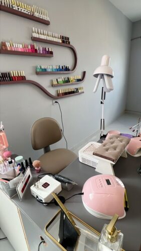 Cadeira Giratória para Nail Designer e Manicure com Encosto e Regulagem a Gás | 28 Cores — Cadeira Escritório IND photo review