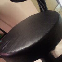 Mocho Verona Giratório sem Encosto com Regulagem a Gás | Estética, Tatuagem, Clínica e Laboratório | 16 Cores — Cadeira Escritório IND photo review