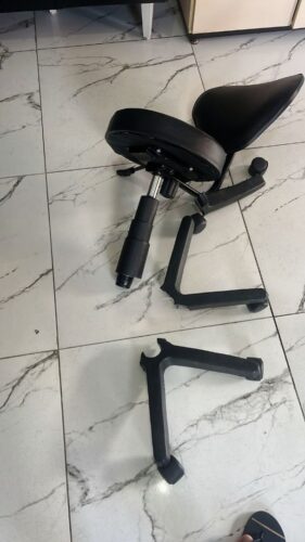 Mocho Verona Giratório sem Encosto com Regulagem a Gás | Estética, Tatuagem, Clínica e Laboratório | 16 Cores — Cadeira Escritório IND photo review
