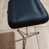 Tripé Apoio de Perna Regulável para Manicure, Pedicure e Podologia | 15 Cores — Cadeira Escritório IND photo review