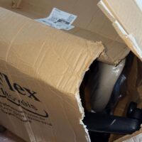 Mocho POP para Bancada Baixa e Mesa de Manicure — sem Aro, Encosto com Alavanca | Acabamento Preto, Altura 44–54 cm | 19 Cores — Cadeira Escritório IND photo review