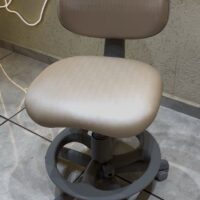 Cadeira Giratória para Nail Designer e Manicure com Encosto e Regulagem a Gás | 28 Cores — Cadeira Escritório IND photo review