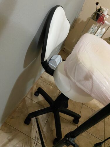 Mocho Verona Giratório sem Encosto com Regulagem a Gás | Estética, Tatuagem, Clínica e Laboratório | 16 Cores — Cadeira Escritório IND photo review