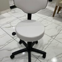 Mocho Verona Giratório sem Encosto com Regulagem a Gás | Estética, Tatuagem, Clínica e Laboratório | 16 Cores — Cadeira Escritório IND photo review