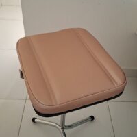 Tripé Apoio de Perna Regulável para Manicure, Pedicure e Podologia | 15 Cores — Cadeira Escritório IND photo review