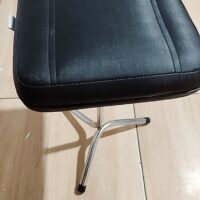 Tripé Apoio de Perna Regulável para Manicure, Pedicure e Podologia | 15 Cores — Cadeira Escritório IND photo review