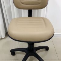 Cadeira Executiva Belluno Giratória em Couro Sintético com Regulagem de Altura | Escritório, Home Office e Recepção — Cadeira Escritório IND photo review