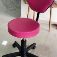 Mocho Verona Giratório sem Encosto com Regulagem a Gás | Estética, Tatuagem, Clínica e Laboratório | 16 Cores — Cadeira Escritório IND photo review