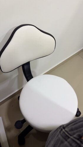 Mocho Verona Giratório sem Encosto com Regulagem a Gás | Estética, Tatuagem, Clínica e Laboratório | 16 Cores — Cadeira Escritório IND photo review