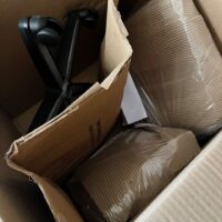 Mocho POP para Bancada Baixa e Mesa de Manicure — sem Aro, Encosto com Alavanca | Acabamento Preto, Altura 44–54 cm | 19 Cores — Cadeira Escritório IND photo review